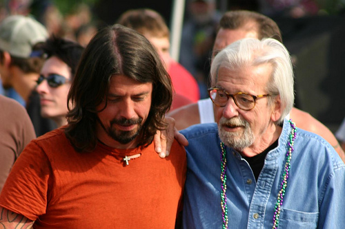Dave Grohl mourning the loss of his father