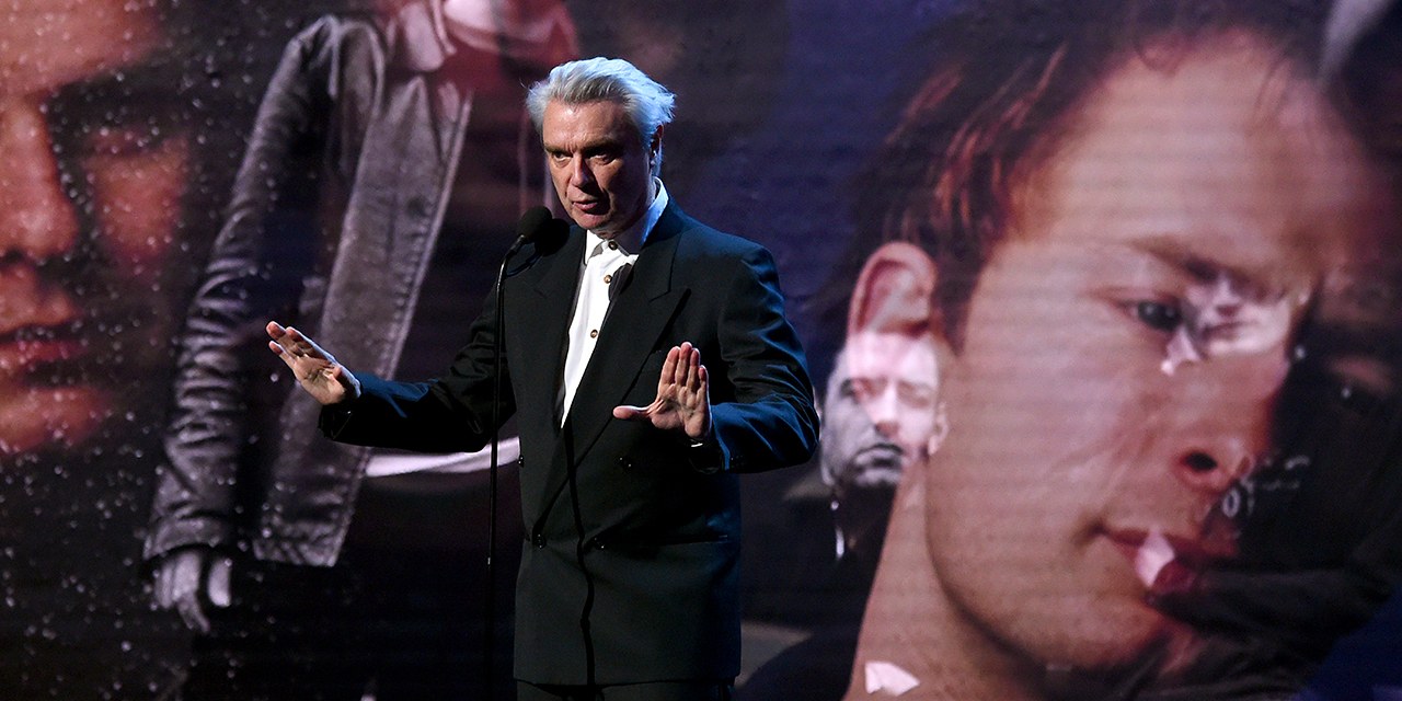 David Byrne, a big fan of Radiohead in the Rock & Roll Hall of Fame Induction