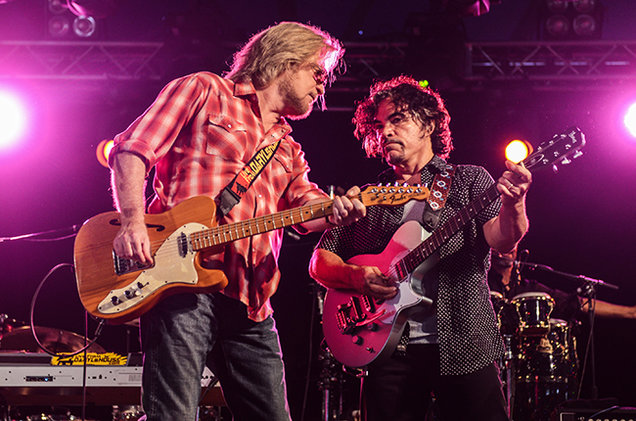 Daryl Hall and John Oates to co-headline North American summer tour with Train in 2018