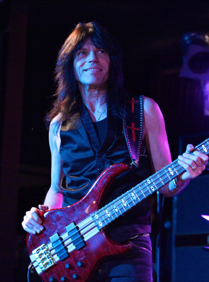 Rudy Sarzo confirms his return to Quiet Riot as bassist after 18 years
