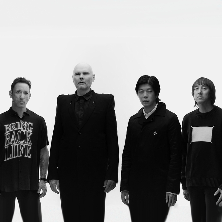 The Smashing Pumpkins are going on tour this spring